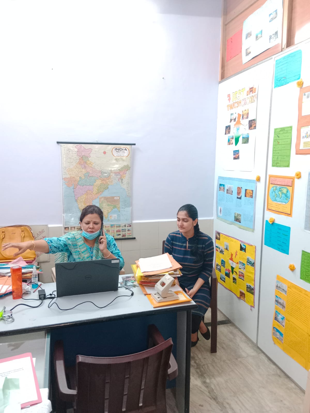 Geography Laboratory Smt. Parmeshwaridevi Durgadutt Tibrewala Lions